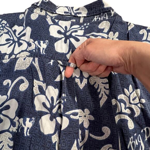 Big Dogs Tropical Blue & White Floral Button-up Shirt Hawaiian Pattern Pocket 3X - Picture 7 of 16